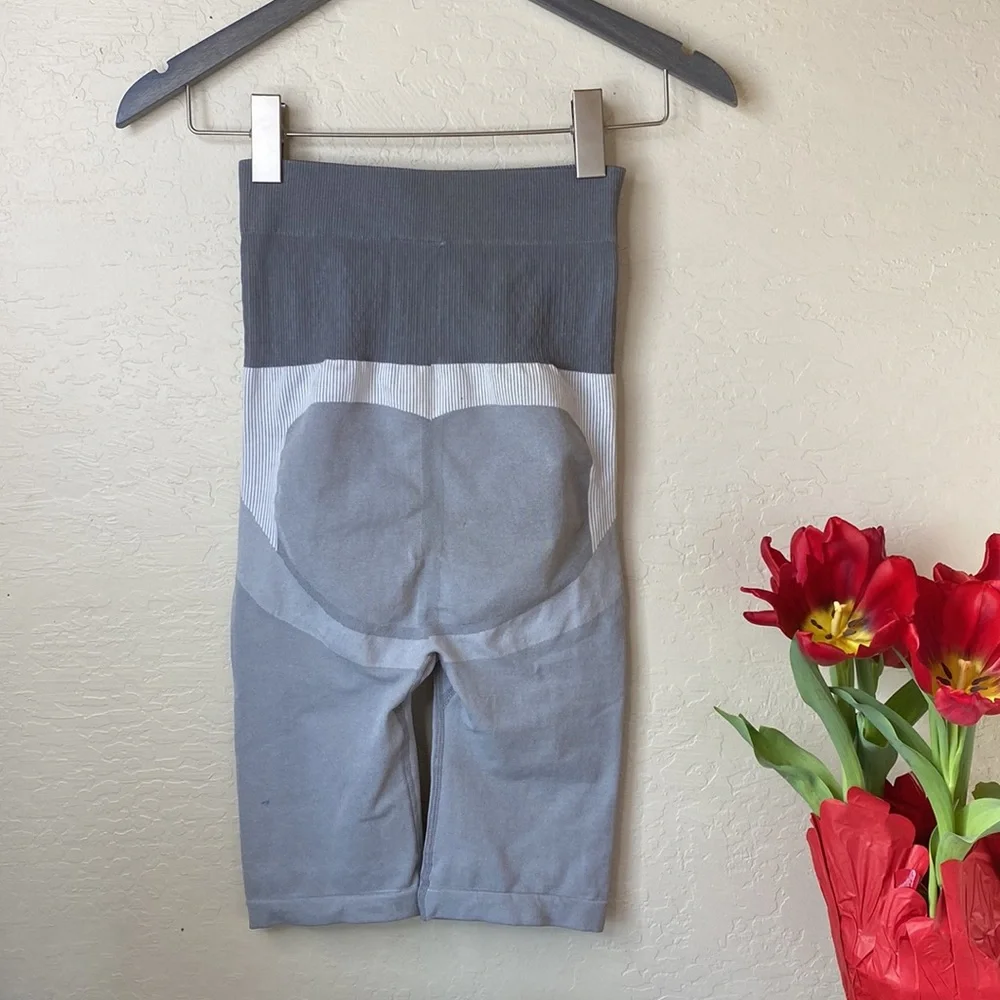 Monalisa shapewear - Picture 3 of 4